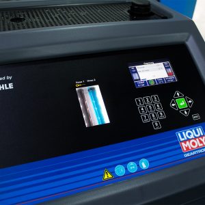 Nerues Öl und altes Öl Getriebe Spülung